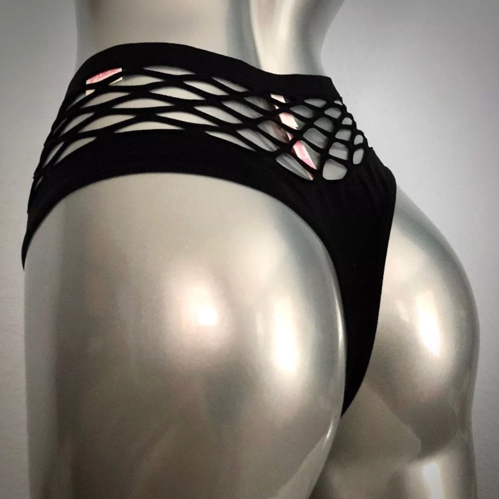 VS PINK fishnet thong panty black small New!